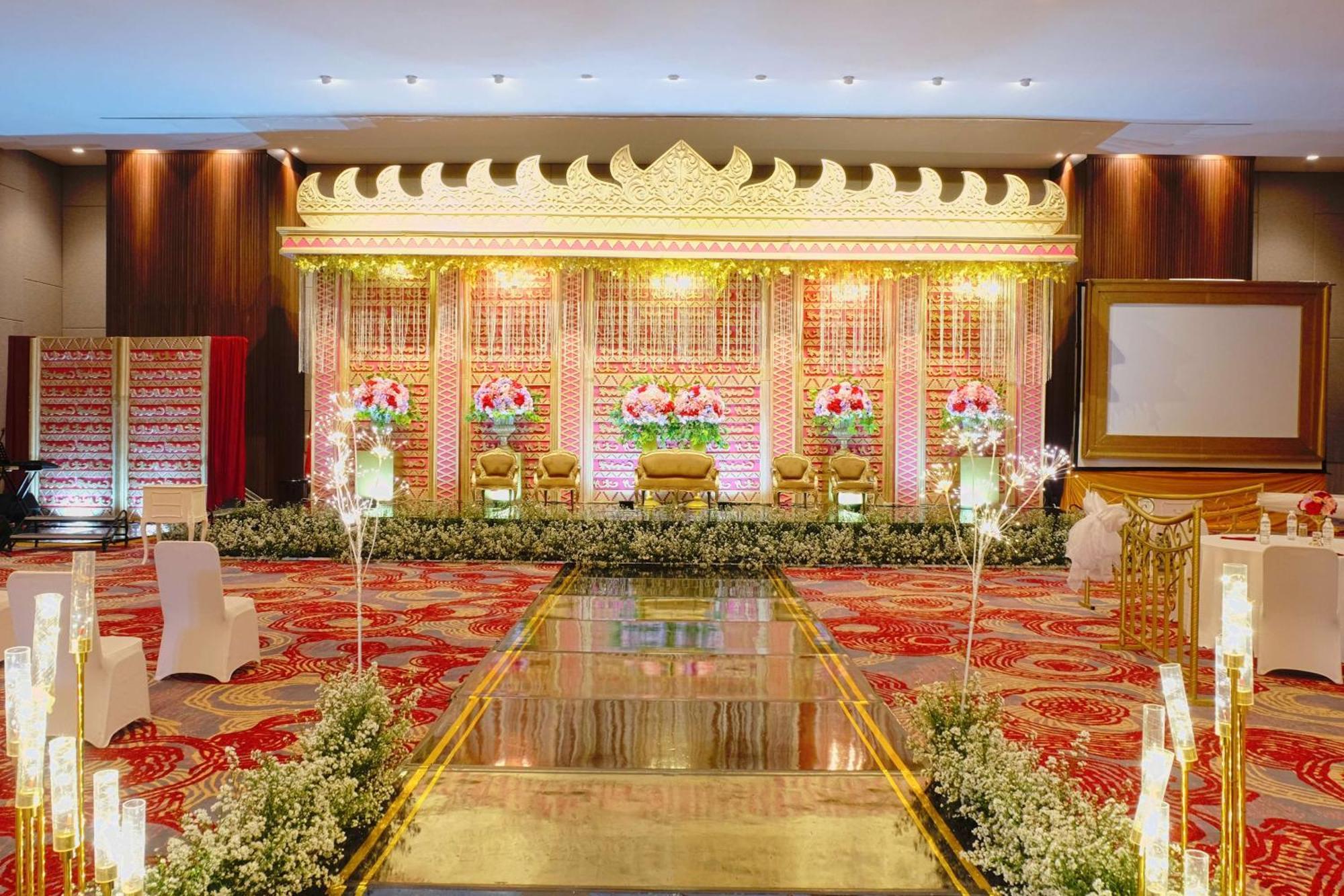 Radisson Lampung Kedaton Hotel 4*